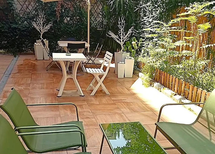 Luxury Vatican - Private Garden Рим